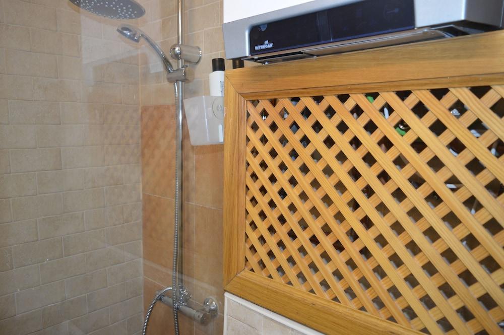 Trampantojo Apartamento En El Corazon De Pamplona Apartment Bagian luar foto