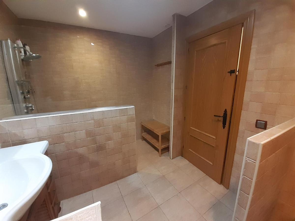 Trampantojo Apartamento En El Corazon De Pamplona Apartment Bagian luar foto